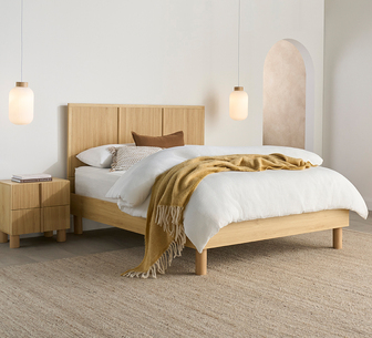 ALICANTE BED QUEEN OAK