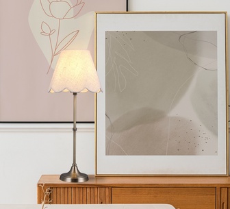 Dottie Table Lamp Line Colour