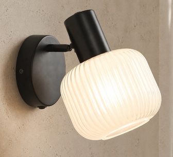 Leran Matte Black Wall Light with charging ports