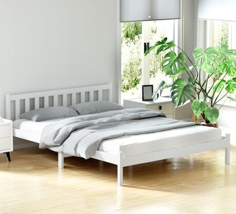Sinisi Queen White Wooden Bed Frame
