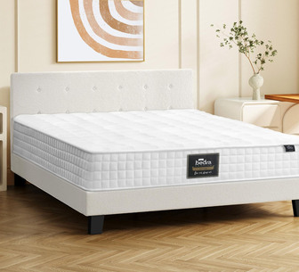 Quiton King White Bed & Mattress Set