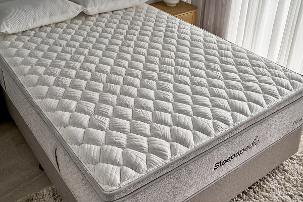 Sleepapedic Plush mattress