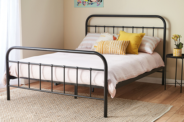 willow-double-black-bed.jpg
